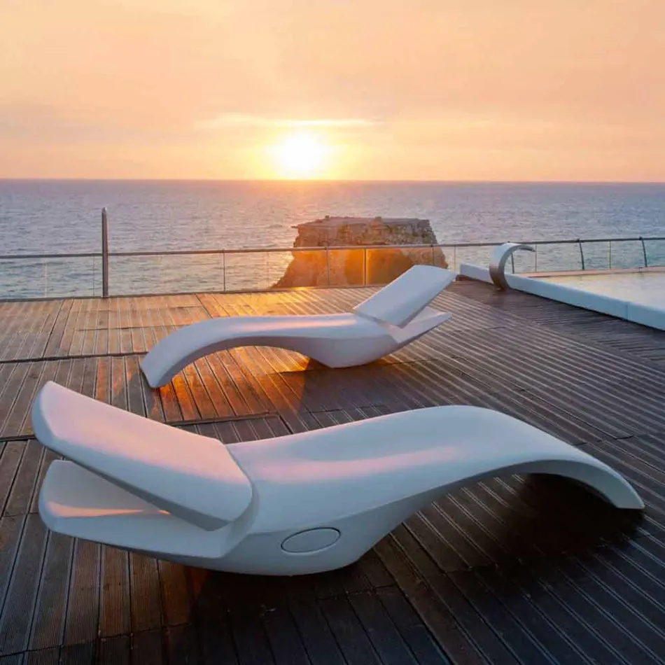 Chaise longue de jardin design en plastique blanc - Zoe par Mayyour Viadurini