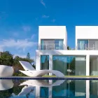 Chaise longue de jardin design en plastique blanc - Zoe par Mayyour Viadurini