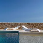 Chaise longue de jardin design en plastique blanc - Zoe par Mayyour Viadurini