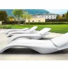 Chaise longue de jardin design en plastique blanc - Zoe par Mayyour Viadurini