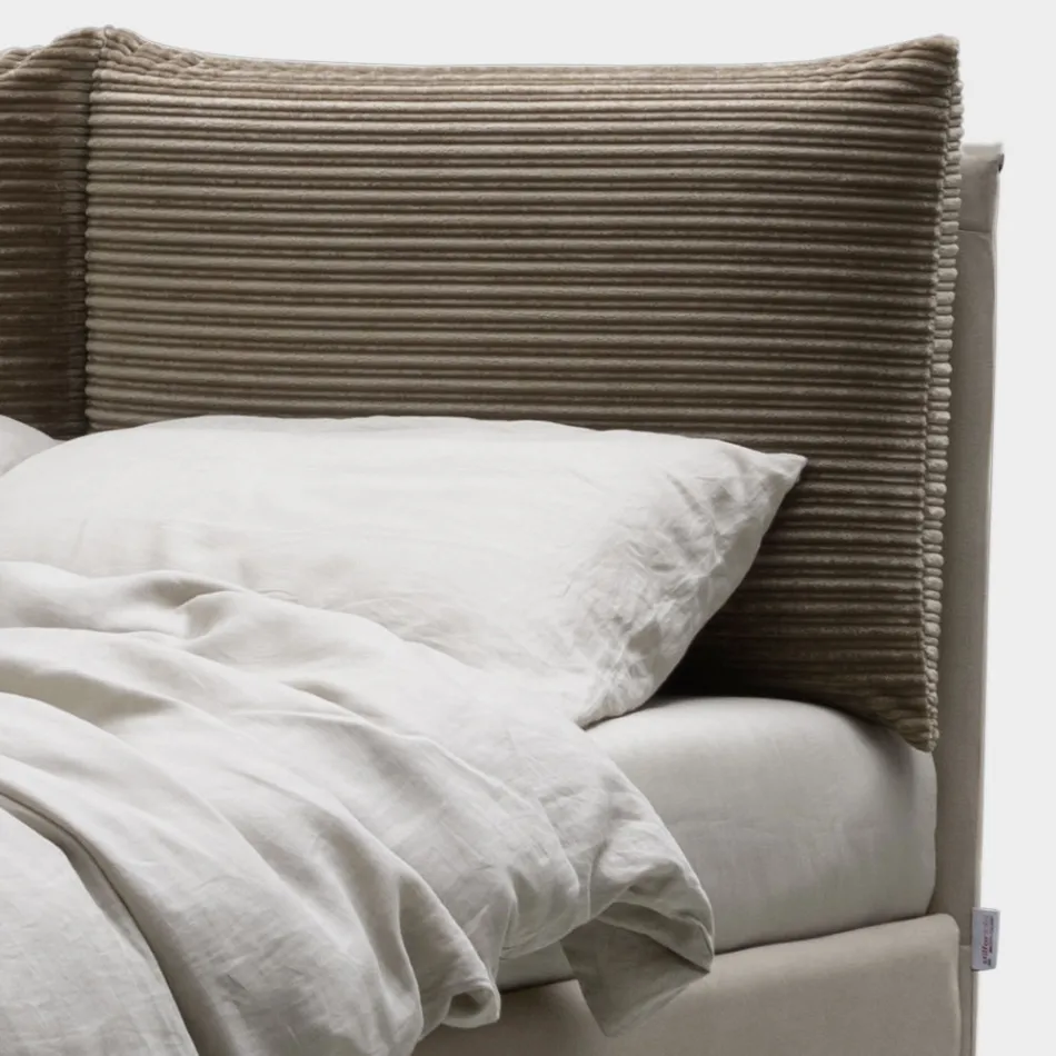 Lit Double 160x190 avec 2 Oreillers Moelleux en Tête de Lit - Tramonti Viadurini