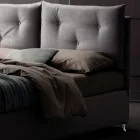 Lit Double 160x190 avec Boutons Décoratifs dans les Coussins - Rayons Viadurini