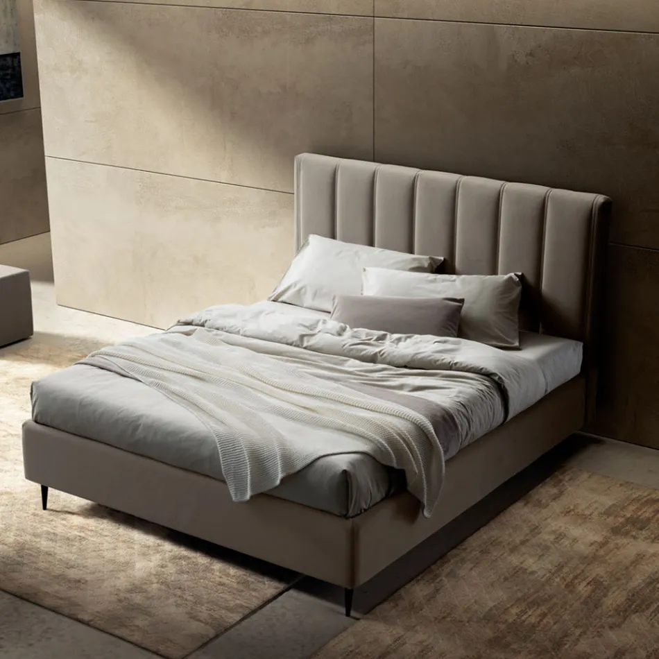 Lit Double 160x190 avec Matelassage à Larges Bandes Verticales - Magan Viadurini