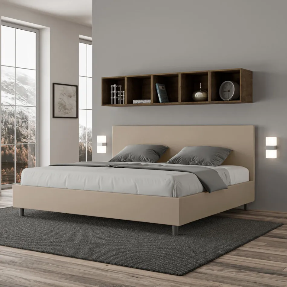 Lit double 200x200 cm avec tête de lit en similicuir, fabriqué en Italie - Pallone Viadurini