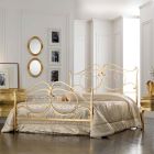 Lit double avec pied de lit en fer coordonné Made in Italy - Penny Viadurini