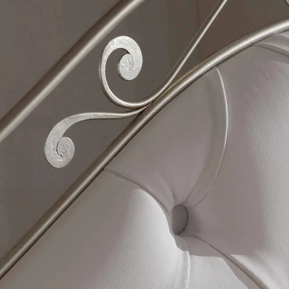 Rembourré à double main de lit en fer solide Gracie Viadurini