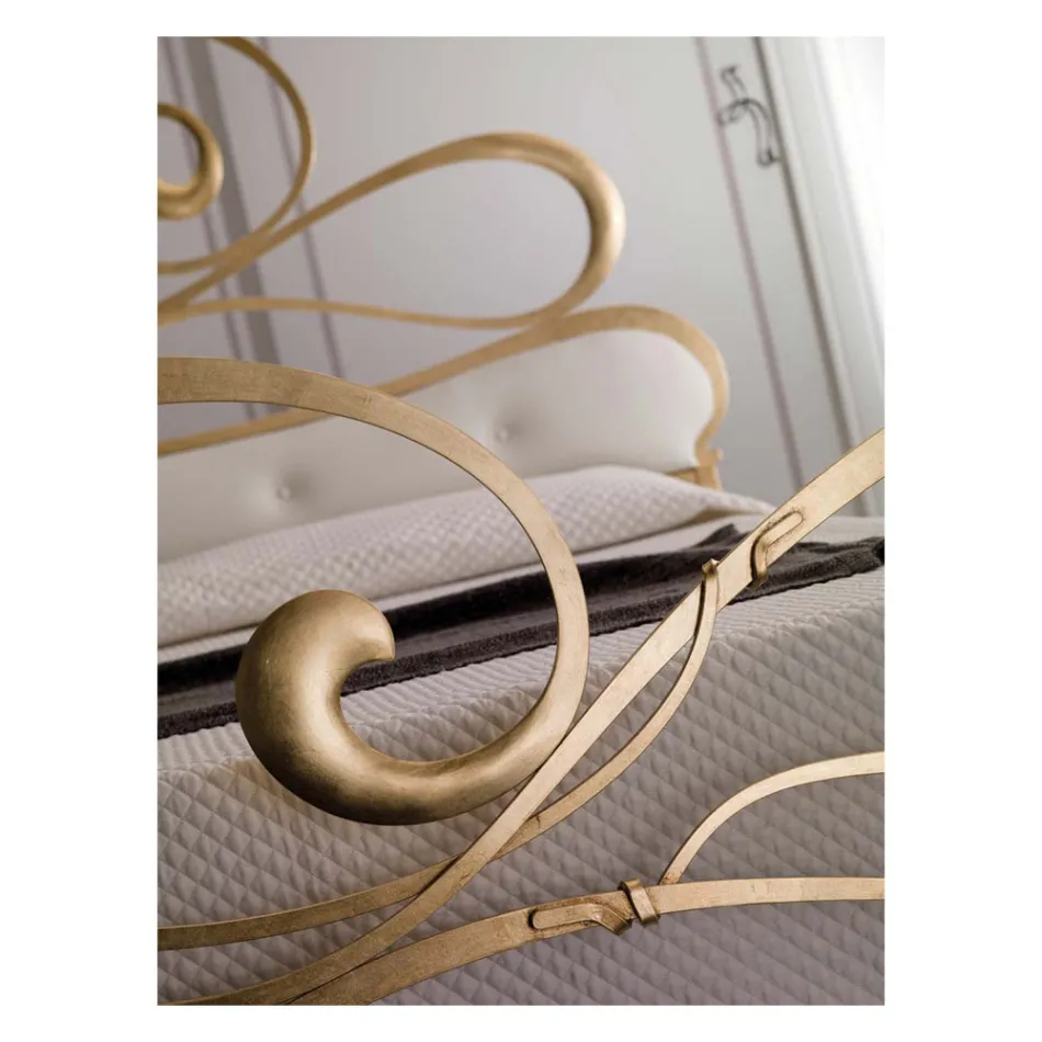 Lit double en fer avec pied de lit coordonné Made in Italy - Laser Viadurini