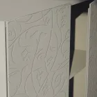 Buffet 4 portes en Mdf laqué boue avec bas-relief Made in Italy - Lolla Viadurini