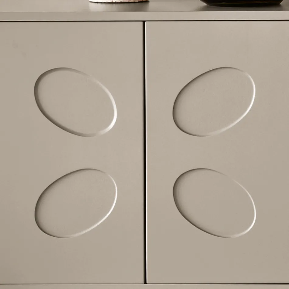 Buffet Rialto à quatre portes en MDF et mélaminé, disponible en deux finitions. Fabriqué en Italie. Viadurini