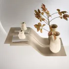 Étagère murale ondulée en métal Nimea, disponible en trois finitions de couleur Viadurini