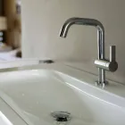 Mitigeur monocommande de design moderne pour lavabo de salle de bain en métal - Zanio Viadurini