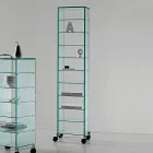 Armoire polyvalente avec roues en verre transparent avec 3,6,8 ou 10 étagères - Versatilio Viadurini