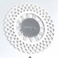 Horloge Murale en Bois Blanc Grand et Design Floral Moderne - Gerbera