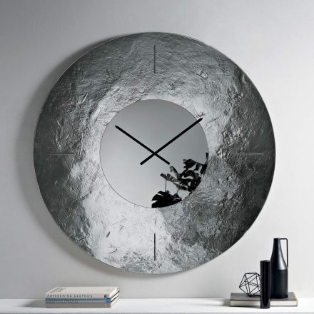 Cinzia - Horloge murale en verre fusionné argenté à dos martelé, fabriquée en Italie Viadurini