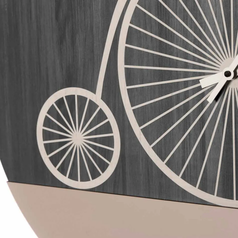 Horloge murale design ronde en bois avec décorations en 2 finitions - Byko Viadurini