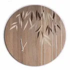 Horloge murale en bois de chêne ou tableau noir rond design gravé au laser - Kanno Viadurini