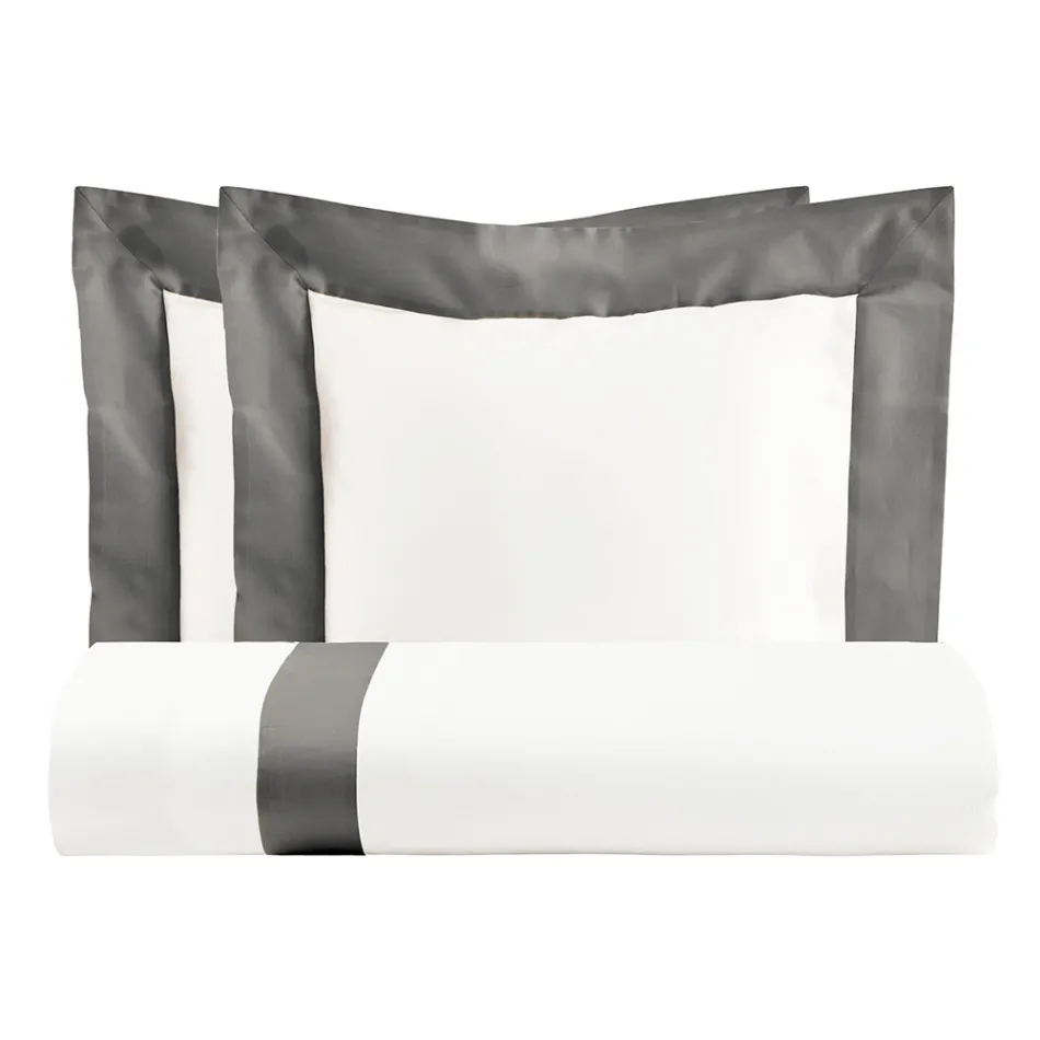 Parure de lit 100 % coton et 10 % satin de coton avec 2 taies d'oreiller - Détail Viadurini