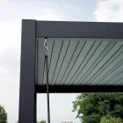Pergola en aluminium avec toit réglable par manivelle - Eolo Viadurini