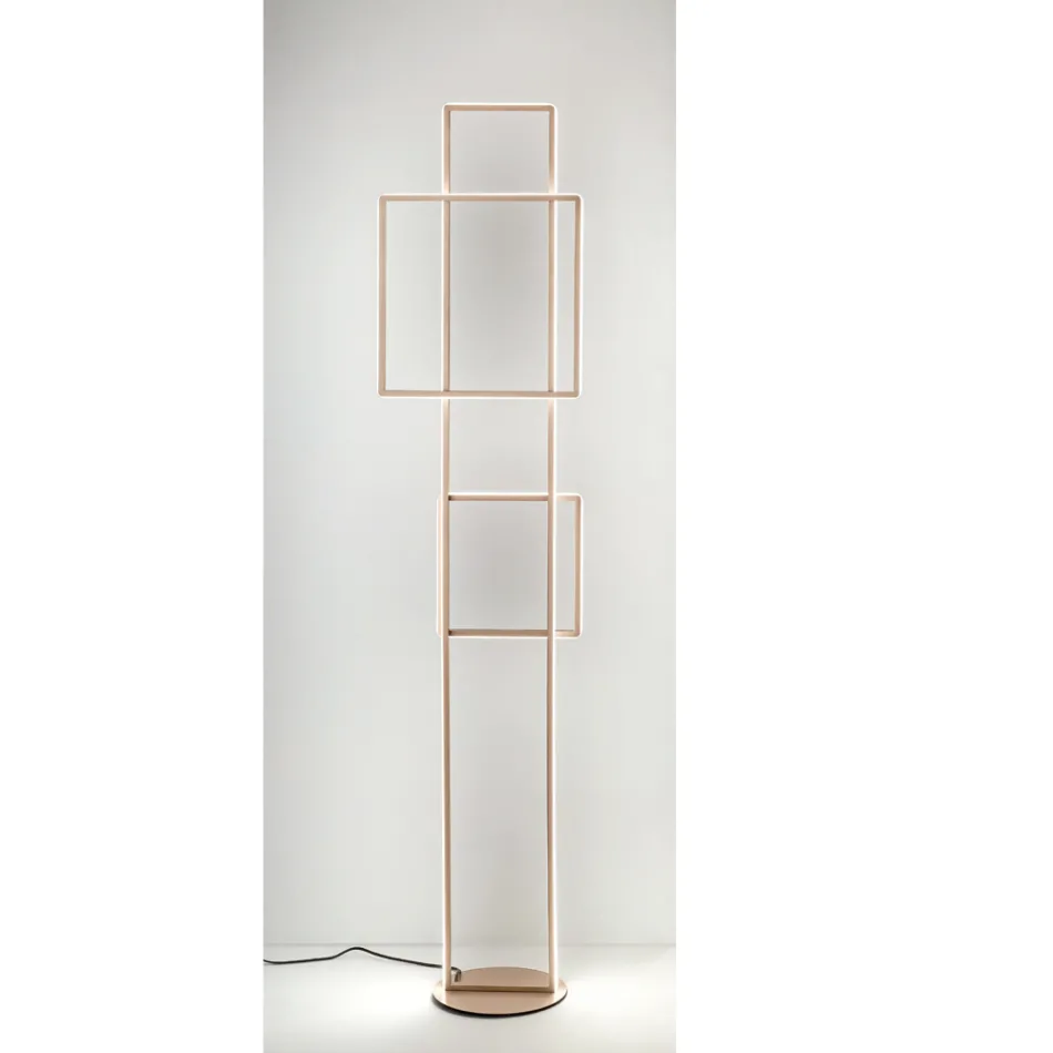 Lampadaire LED Design en Métal Peint Or ou Argent - Formal Viadurini