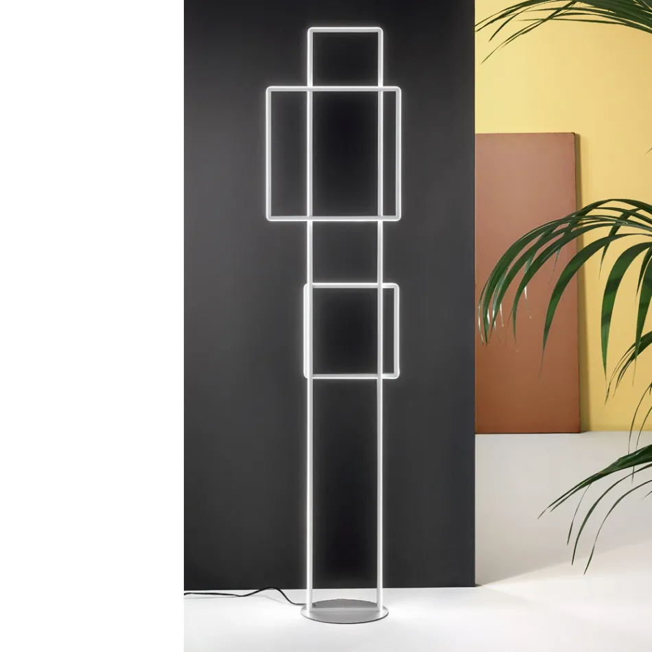 Lampadaire LED Design en Métal Peint Or ou Argent - Formal Viadurini