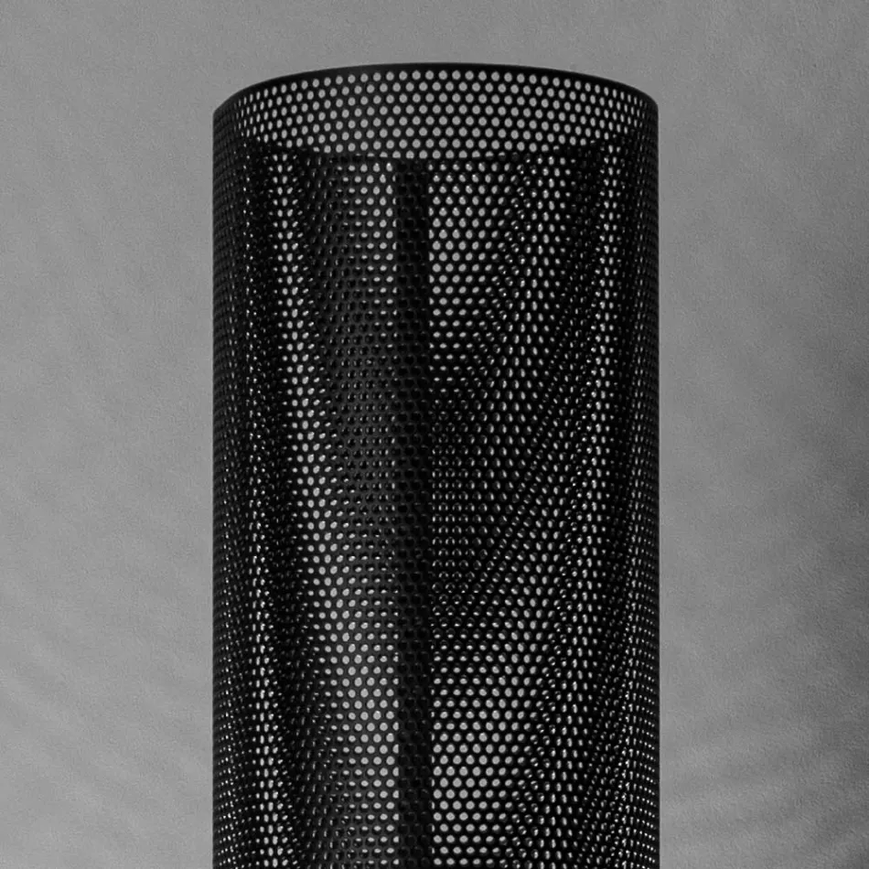 Lampadaire avec diffuseur en métal perforé Made in Italy - Come Viadurini