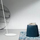 Lampadaire en métal avec abat-jour en PVC recouvert de tissu - Adriana Viadurini