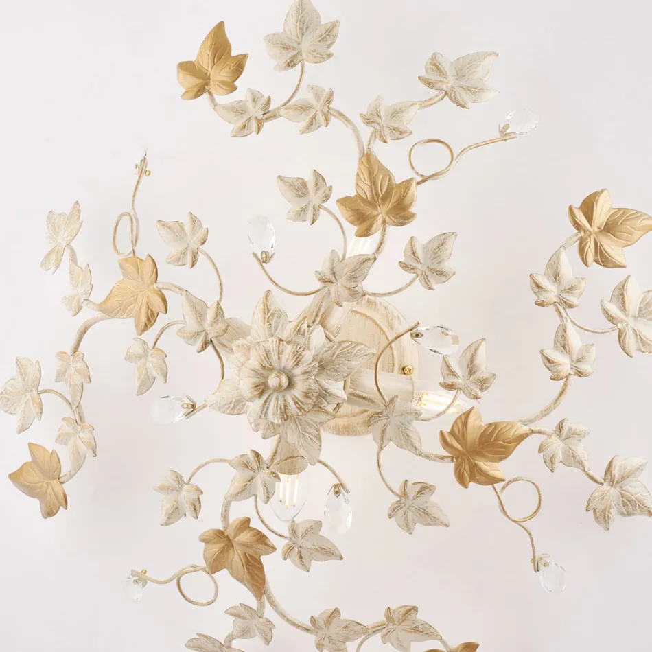 Plafonnier Orchidea à 6 lumières en métal et cristal, idéal pour les intérieurs raffinés. Viadurini