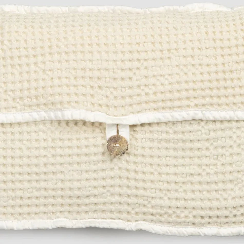Pochette en coton nid d'abeille blanc naturel avec bouton en nacre - Anteha Viadurini