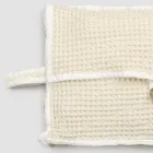 Pochette en coton nid d'abeille blanc naturel avec bouton en nacre - Anteha Viadurini