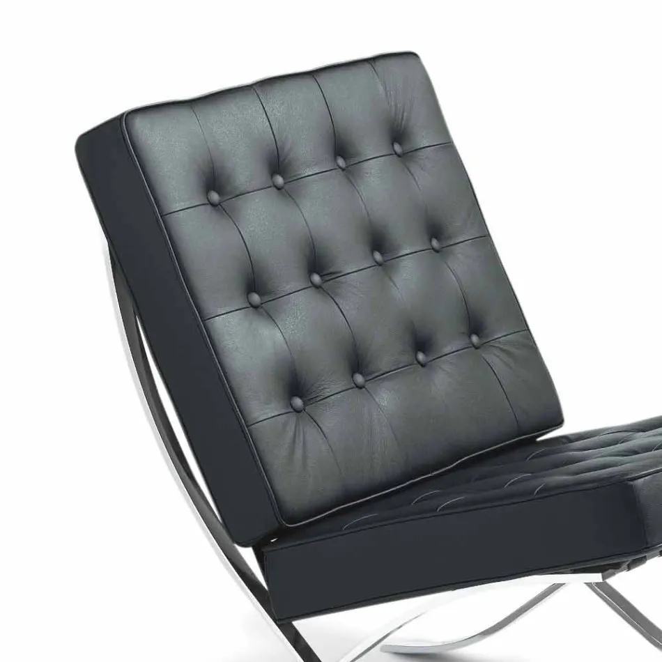 Fauteuil Morella en éco-cuir avec boutons et structure chromée Viadurini