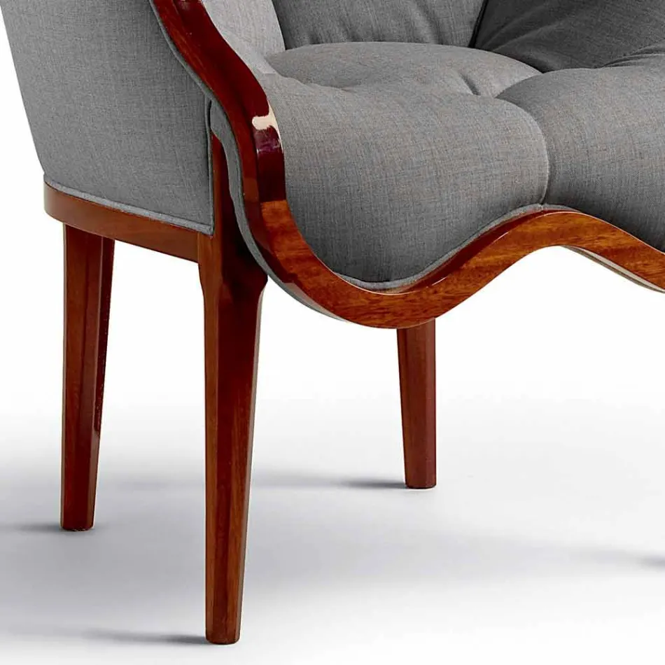 Fauteuil en tissu et la conception solide en bois, fabriqué en Italie, Begga Viadurini