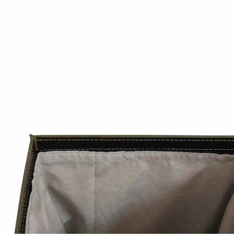 Panier à linge en cuir avec piètement rectangulaire Peter Viadurini