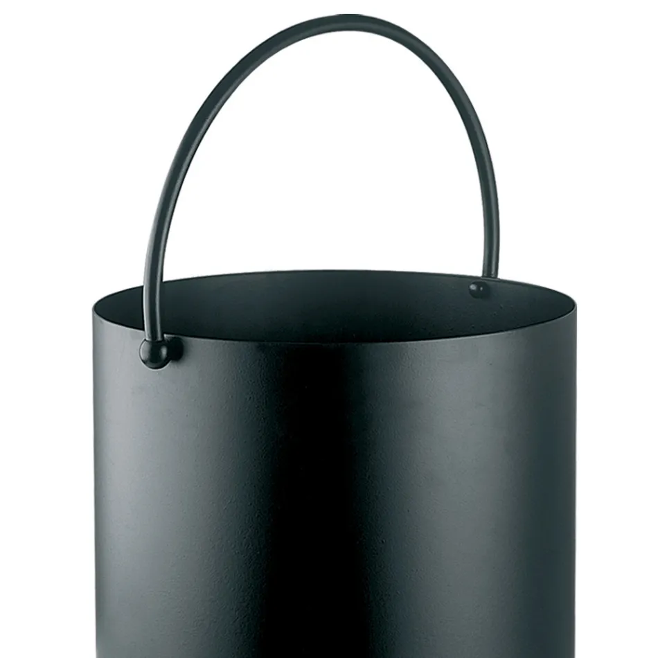 Porte-bûches en métal avec poignée supérieure et roulettes fabriqué en Italie - Bison Viadurini