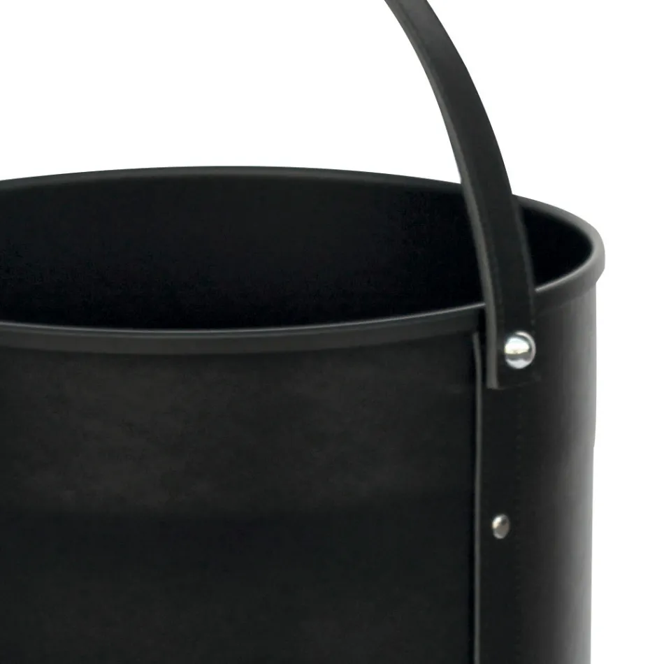 Porte-bûches rond en éco-cuir avec roulettes Made in Italy - Caméléon Viadurini