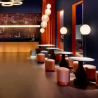 Pouf d'extérieur en polyéthylène et tissu ou cuir - Mara Slide Viadurini