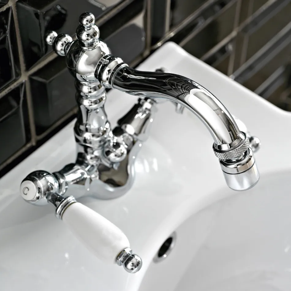 Robinet de bidet monotrou classique avec leviers en laiton fabriqués à la main - Noriana Viadurini