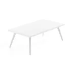 Salon intérieur et extérieur avec 2 fauteuils, 1 canapé et 1 table basse - Sortir Viadurini