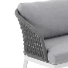 Salon intérieur et extérieur avec 2 fauteuils, 1 canapé et 1 table basse - Sortir Viadurini