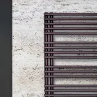 Sèche-serviettes hydraulique en acier au carbone fabriqué en Italie - Cerises aigres Viadurini