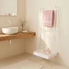 Échelle porte-serviettes en plexiglas blanc fabriquée en Italie - Jamira Viadurini