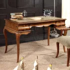 Bureau avec 5 tiroirs en bois de noyer et écocuir Made in Italy - Hastings Viadurini