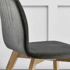 Chaise avec assise en tissu monocoque et pieds en bois fabriquée en Italie - Nezoku Viadurini