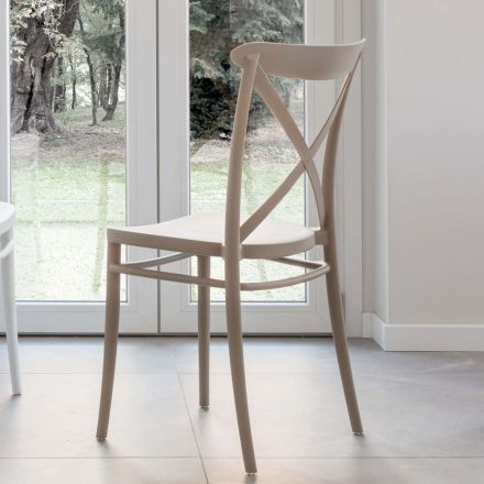 Chaise empilable d'intérieur et d'extérieur en résine renforcée avec fibre de verre - Naira Viadurini