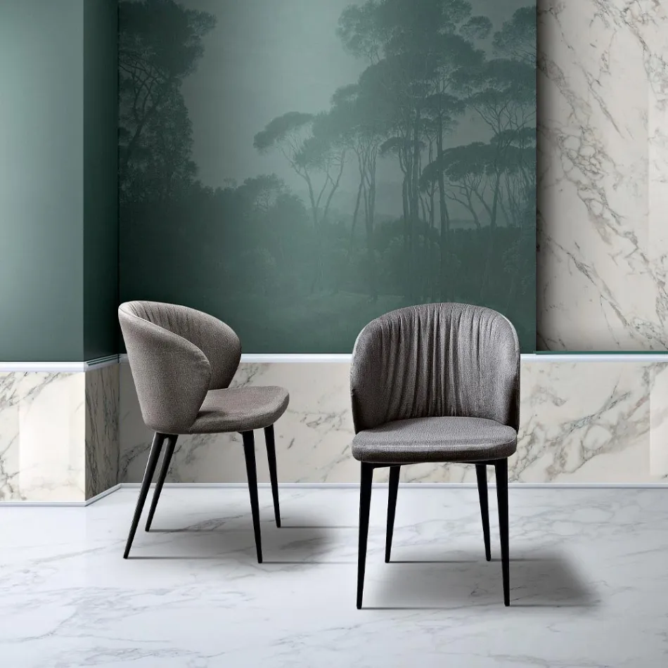 Chaise de salon en tissu et frêne au design élégant - Reginaldo Viadurini