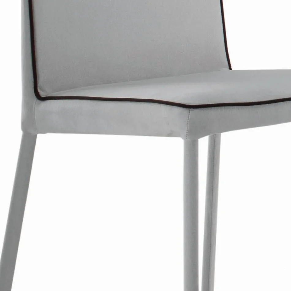 Chaise de salon rembourrée et pieds laqués fabriquée en Italie - Catania Viadurini