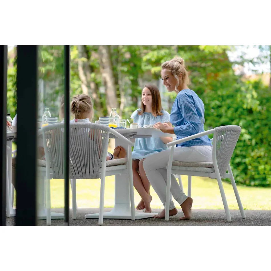 Chaise d'extérieur avec accoudoirs empilable rembourrée H 78cm - Smart by Varaschin Viadurini