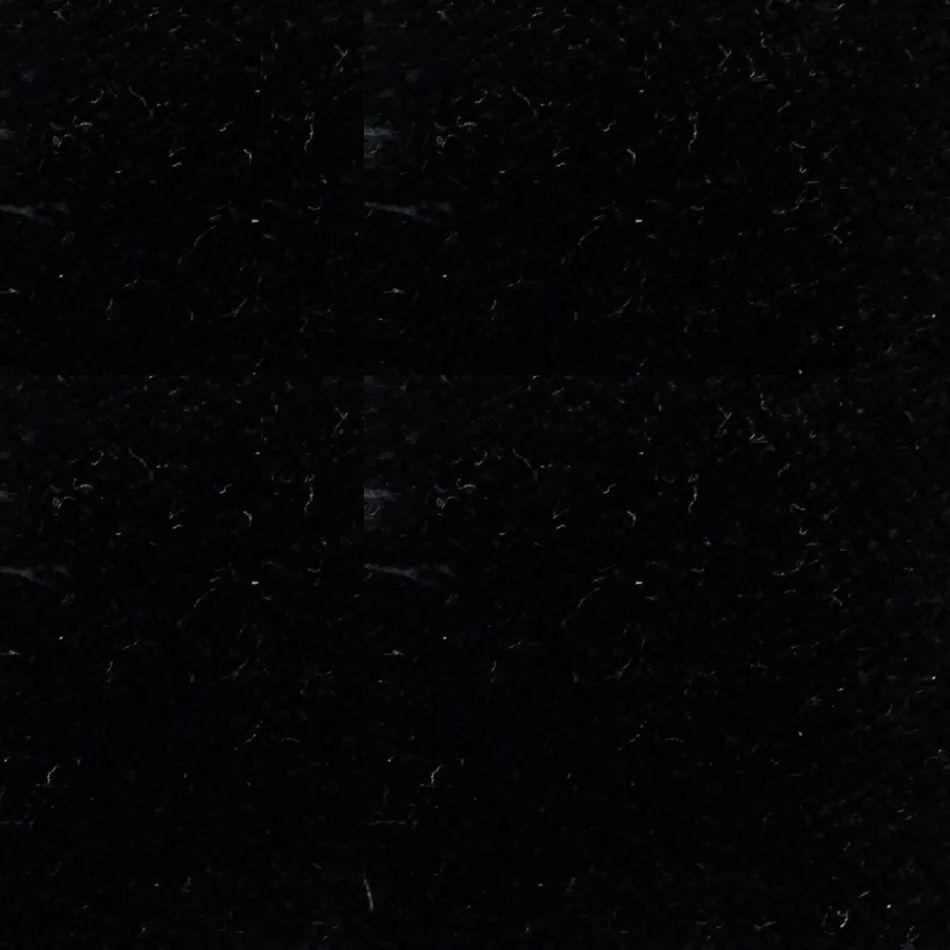 Chaise empilable en bois avec assise en velours fabriquée en Italie, 2 pièces - Leipzig Viadurini