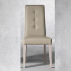 Chaise en bois et assise en éco-cuir avec boutons design italien - Mircea Viadurini