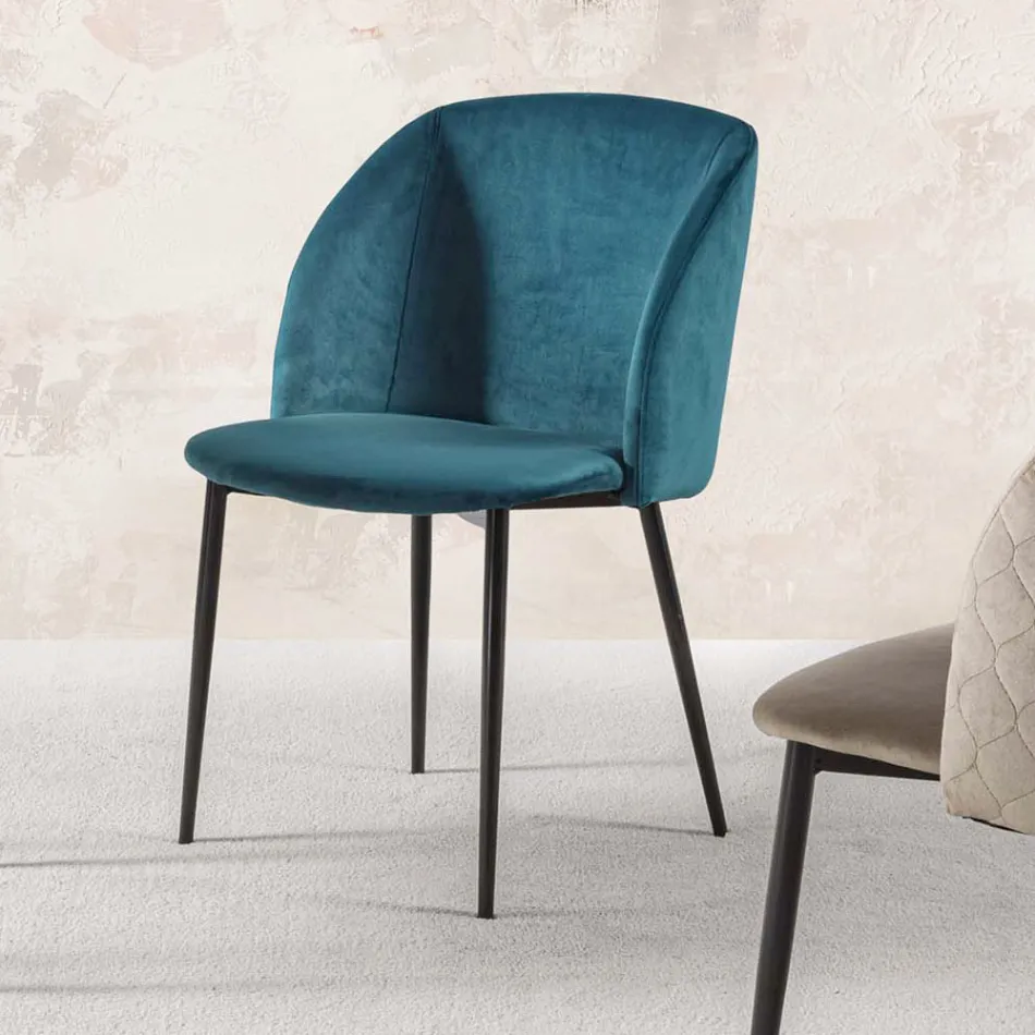 Chaise de salle à manger en velours avec pieds en métal noir, 4 pièces - Hanna Viadurini