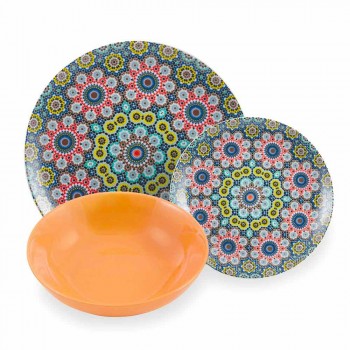 Assiettes plates colorées en porcelaine et grès 18 Mad - Maroc